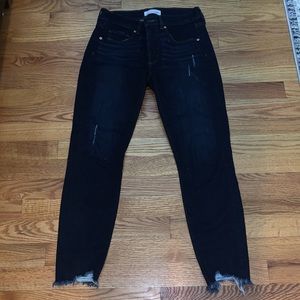 🛑SHOP CLOSING! LOFT fray hem jeans